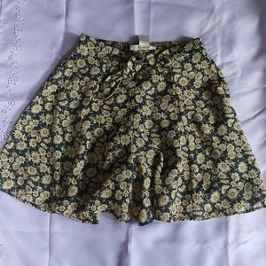 Express floral skort